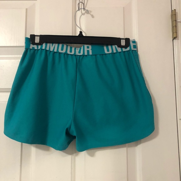Under armour shorts - Picture 2 of 3